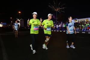 BIB: 456, 46898, 43148, 607
                            <button type="button" onclick="openModal(23043373)" class="btn btn-primary btn-sm float-right btn-popup" data-toggle="modal" data-target=".modal-high-quality">
                        <i class="fas fa-shopping-cart"></i> Add to Cart
                    </button>
                                            <button type="button" onclick="isThisMe(23043373, true)" class="btn btn-success btn-sm float-right btn-popup btn-isme hidden" data-toggle="tooltip" data-placement="bottom" title="นี่คือรูปของคุณใช่ไหม คลิกที่นี่เพื่อเอาเข้าอัลบั้ม">
                        <i class="fas fa-plus"></i> Add to album
                    </button>
                    <button type="button" onclick="isThisMe(23043373, false)" class="btn btn-warning btn-sm float-right btn-popup btn-isnotme hidden">
                        <i class="fas fa-ban"></i> Remove from album
                    </button>